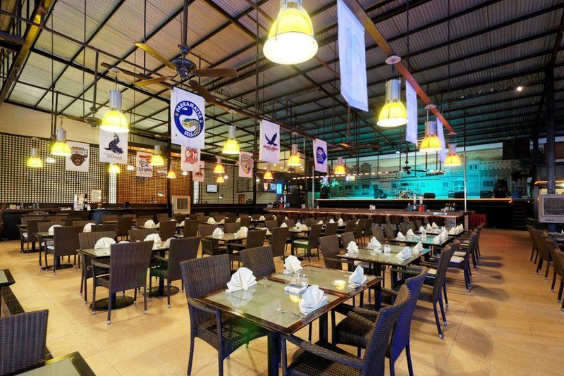 Kuta Station Hotel And Spa Bali Exterior photo